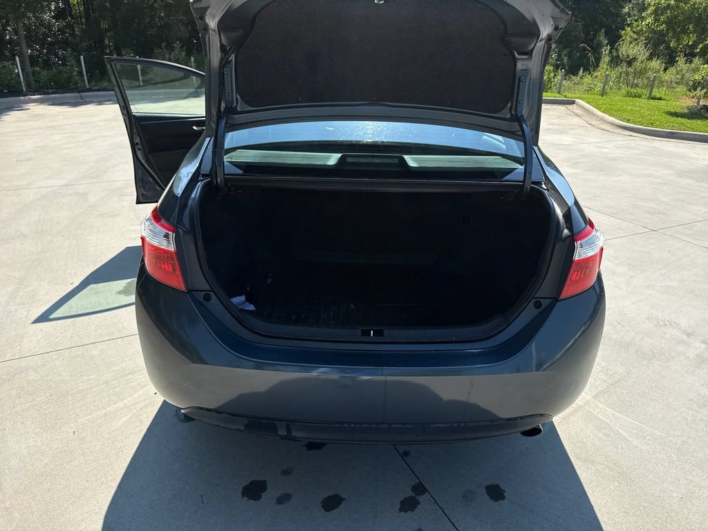 Used 2015 Toyota Corolla S FWD image 32