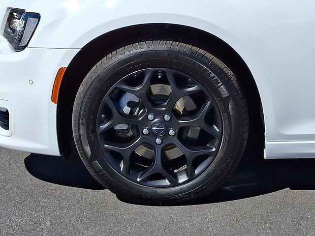 Used 2023 Chrysler 300 Touring L w/ Popular Equipment Group image 8
