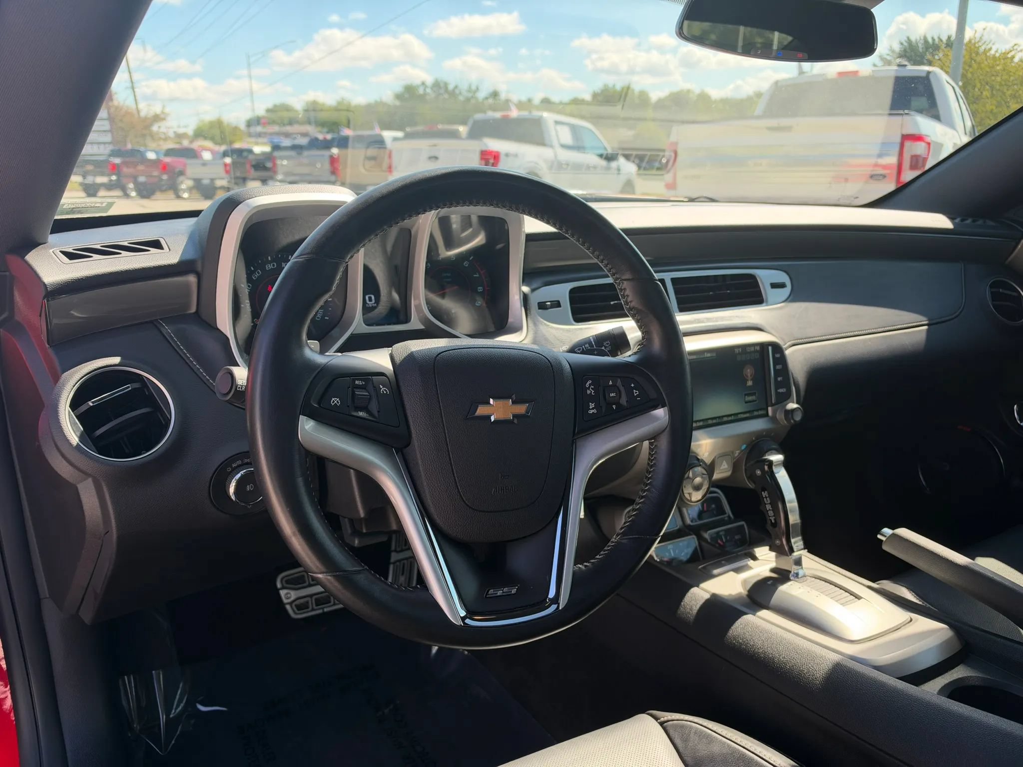 Used 2015 Chevrolet Camaro SS w/ LPO, Red Appearance Package RWD image 10