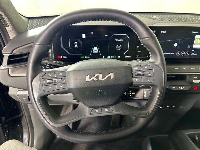 Used 2024 Kia EV9 Wind image 14