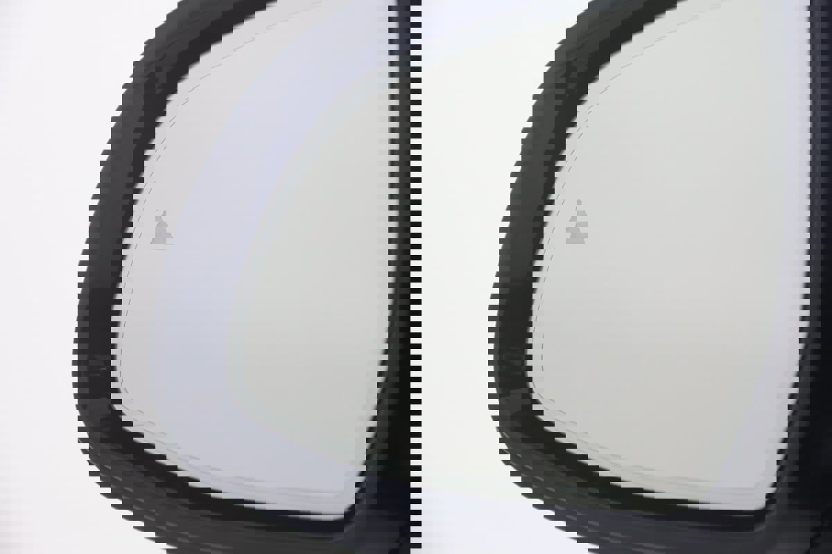 Used 2023 BMW X5 M50i w/ Executive Package image 28