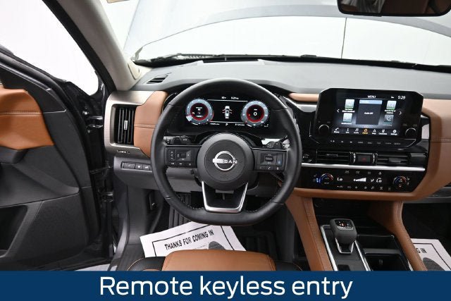 Used 2025 Nissan Pathfinder Platinum w/ Cargo Package AWD/4WD image 24