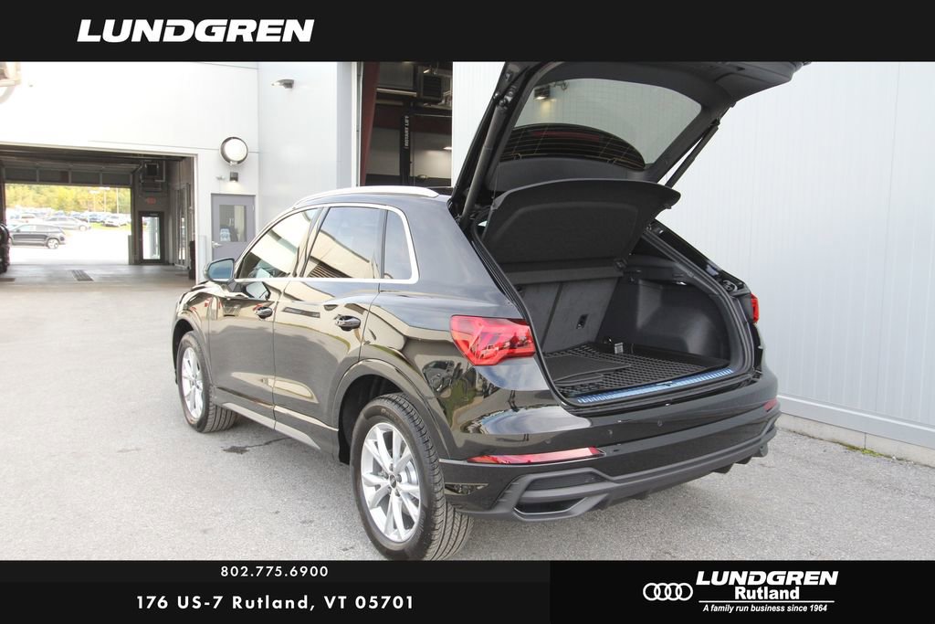 New 2025 Audi Q3 2.0T Premium image 5