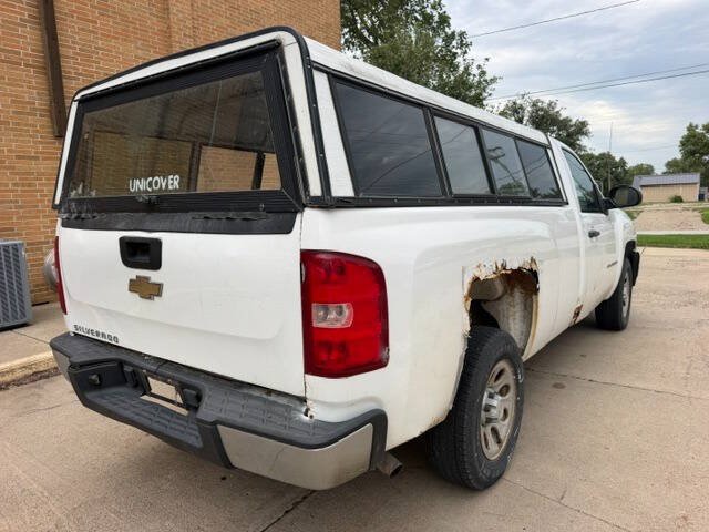 Used 2008 Chevrolet Silverado 1500 W/T RWD image 6