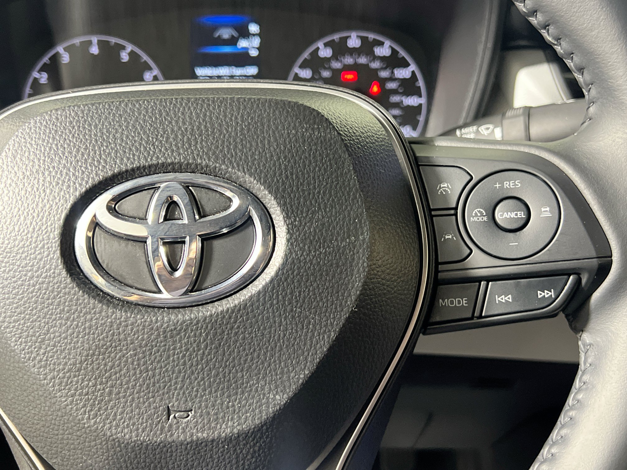 Used 2025 Toyota Corolla SE FWD image 20