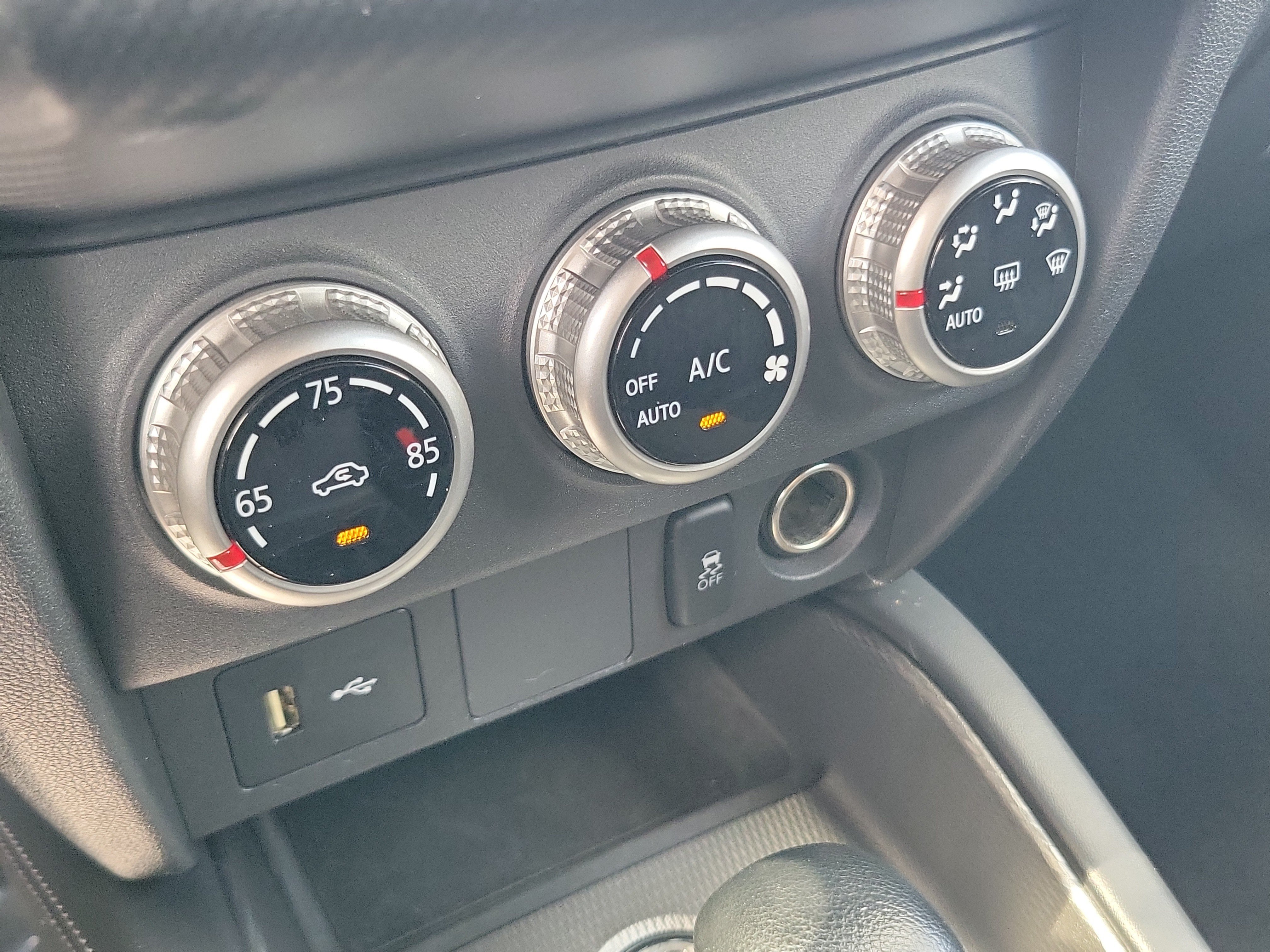 Used 2024 Mitsubishi Outlander Sport ES AWD/4WD image 22