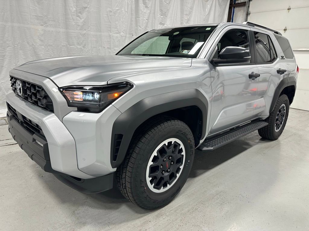 Used 2025 Toyota 4Runner TRD Off-Road image 3