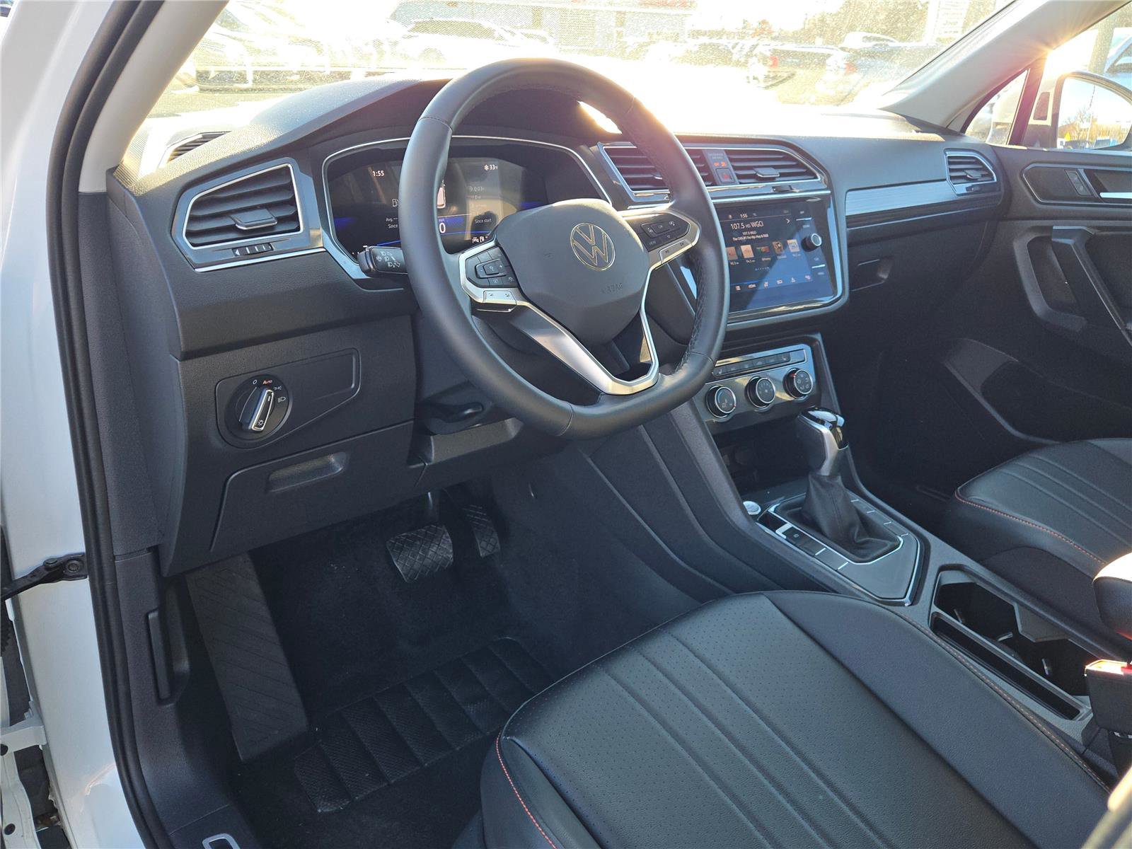 Used 2024 Volkswagen Tiguan Wolfsburg Edition image 25