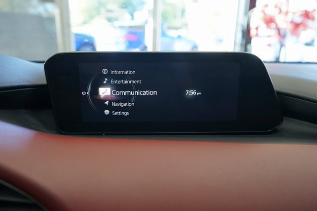 Used 2020 MAZDA MAZDA3 Hatchback w/ Premium Package image 34