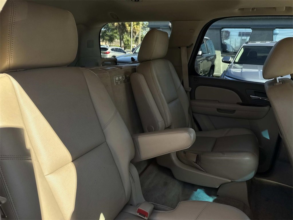 Used 2014 Chevrolet Tahoe LTZ image 11