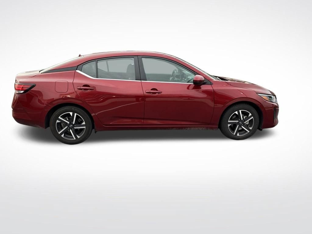 Used 2024 Nissan Sentra SV FWD image 8