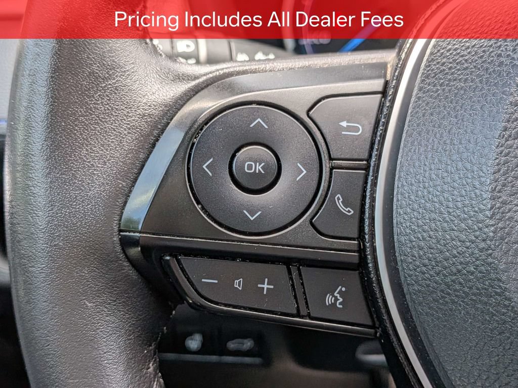 Certified 2020 Toyota RAV4 XSE w/ XSE Grade Weather Package AWD/4WD image 28