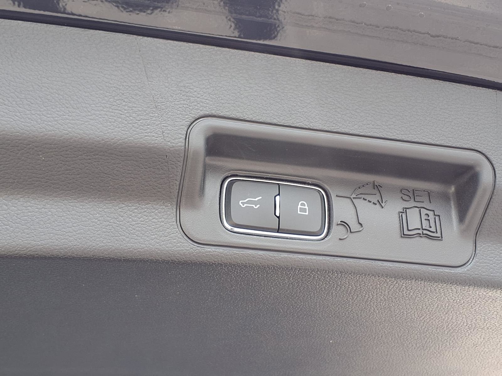 Used 2026 Ford Explorer ST w/ Sun And Sound Package AWD/4WD image 9