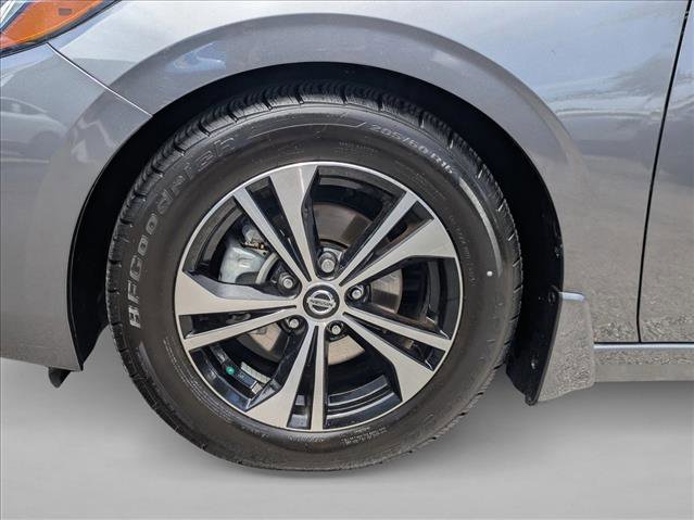 Certified 2023 Nissan Sentra SV FWD image 22