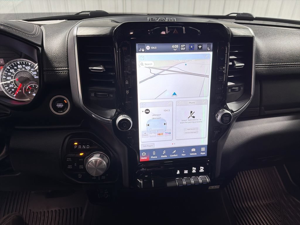 Used 2024 RAM 1500 Laramie AWD/4WD image 26