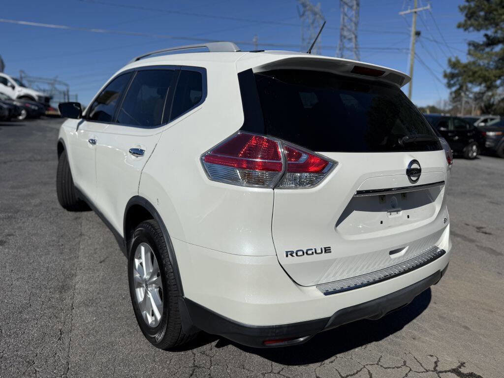 Used 2016 Nissan Rogue SV w/ SV Premium Package image 8