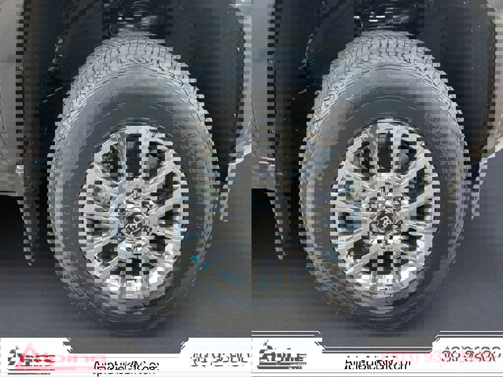 Used 2024 Toyota Tacoma Limited image 14