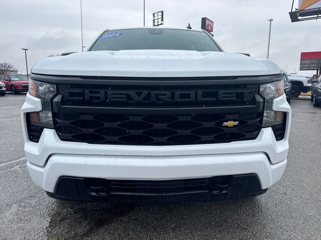 Used 2024 Chevrolet Silverado 1500 Custom image 9