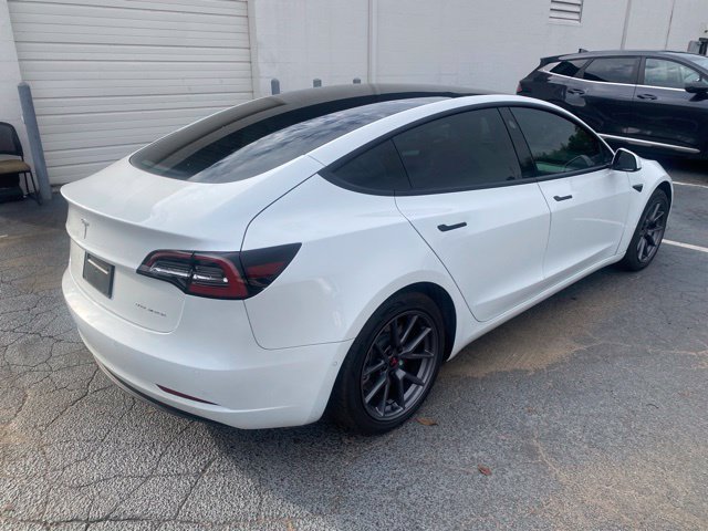 Used 2022 Tesla Model 3 Long Range AWD/4WD image 5