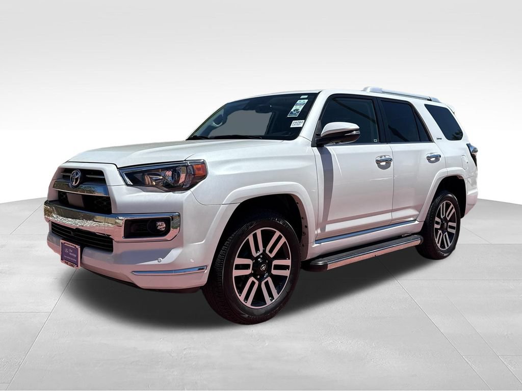 Used 2024 Toyota 4Runner Limited AWD/4WD image 4