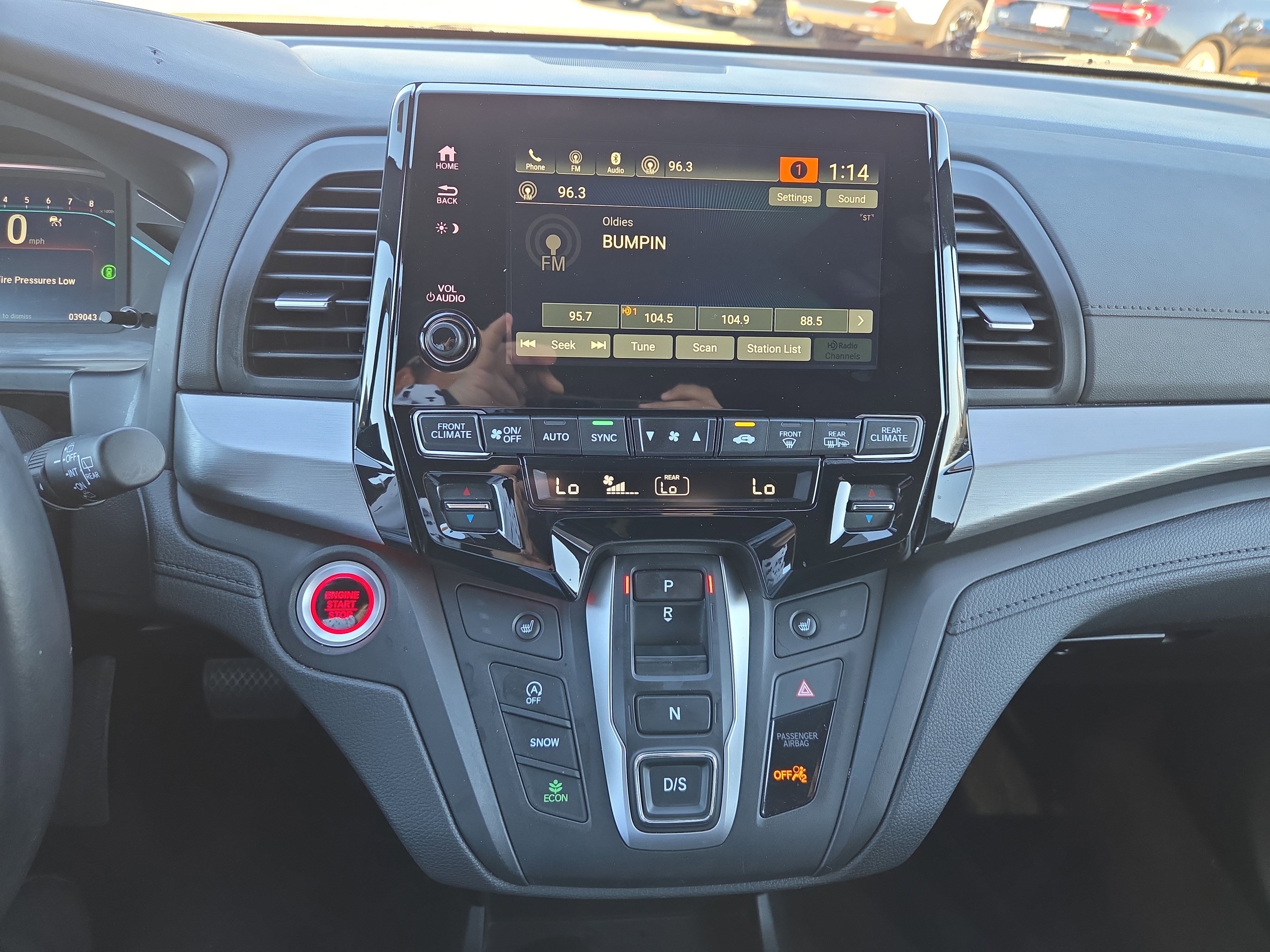 Used 2023 Honda Odyssey Sport image 13