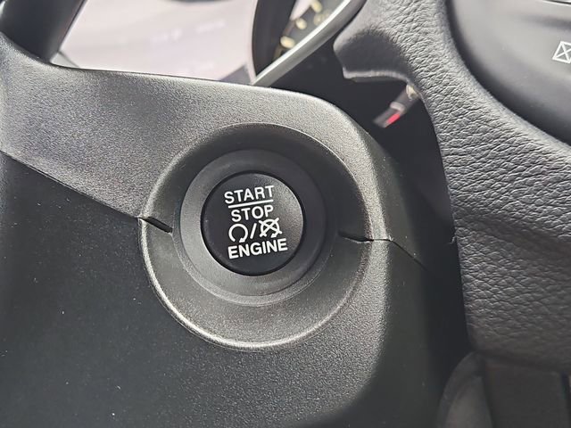 Used 2020 Jeep Compass Latitude image 28