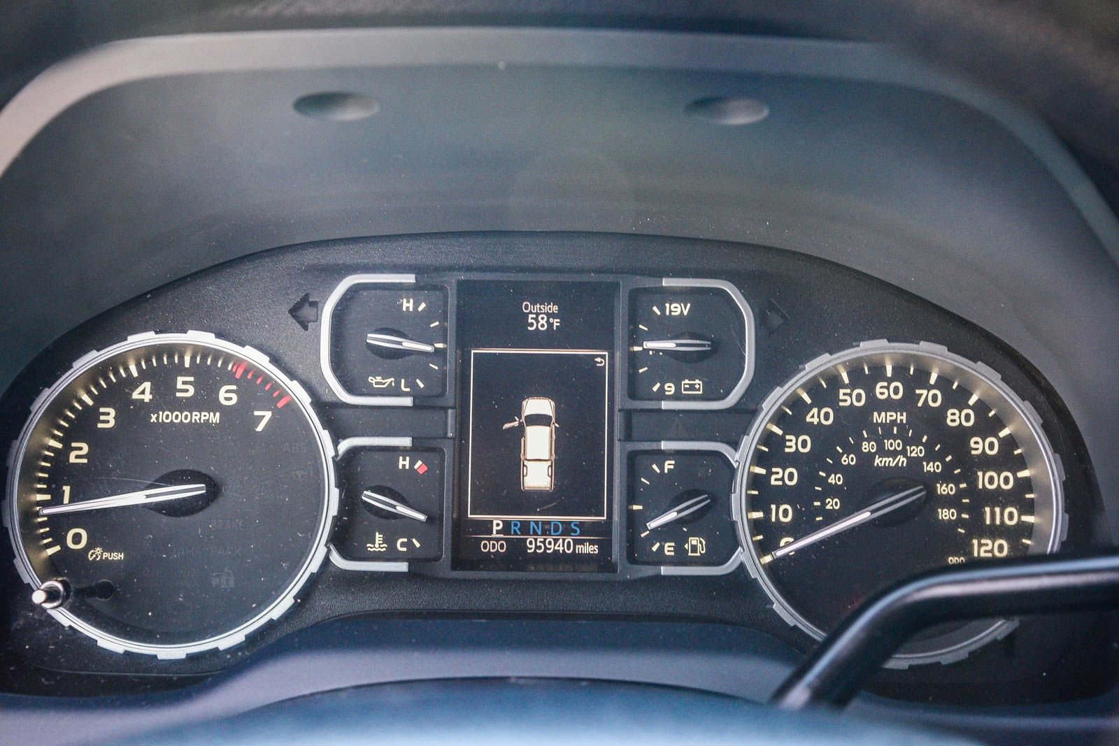 Certified 2020 Toyota Tundra SR5 image 24