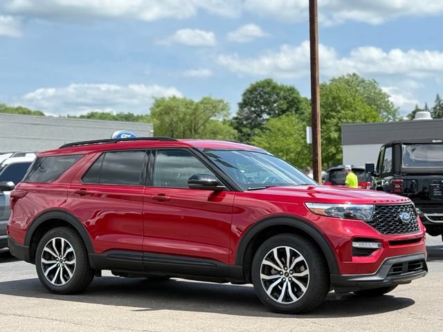 Used 2020 Ford Explorer ST w/ Premium Technology Package AWD/4WD image 39
