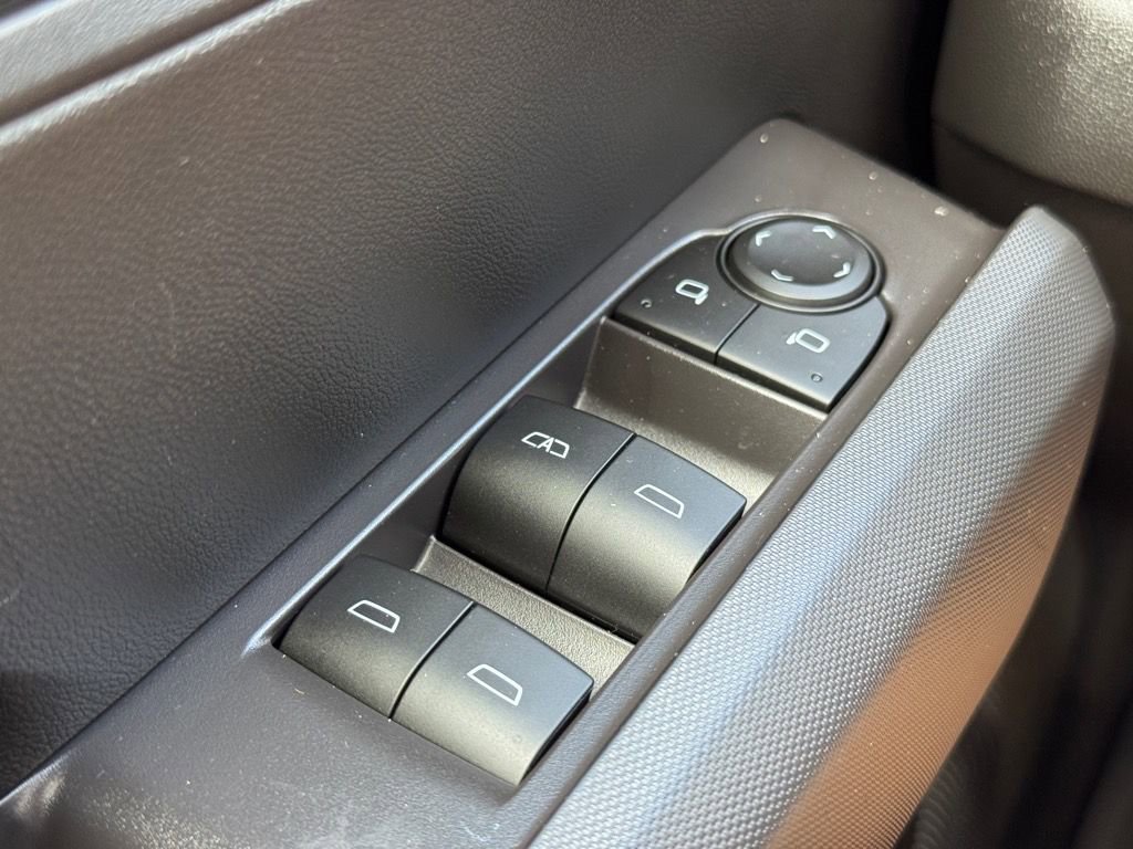 Used 2023 Chevrolet Colorado LT w/ LT Convenience Package II image 14