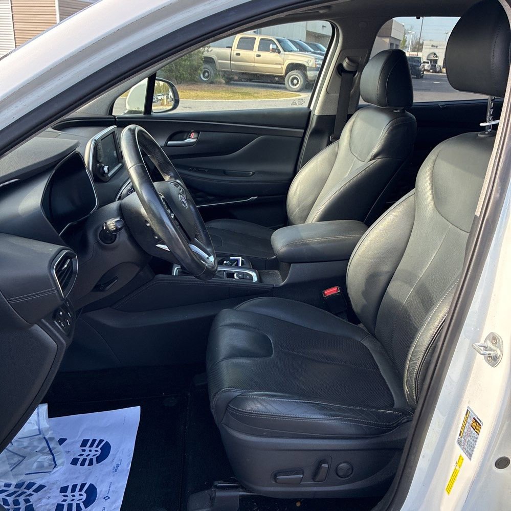 Used 2019 Hyundai Santa Fe Limited image 6