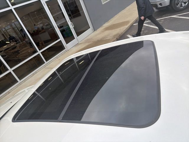 Used 2011 Cadillac CTS Luxury image 16