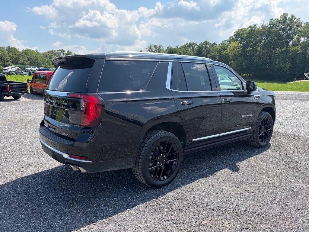 Used 2026 GMC Yukon Denali w/ Sun & Power Step Package AWD/4WD image 10