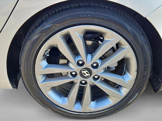 Used 2016 Hyundai Elantra GT w/ Option Group 02 image 28