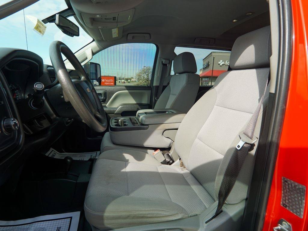 Used 2018 Chevrolet Silverado 3500 W/T w/ WT Convenience Package AWD/4WD image 19