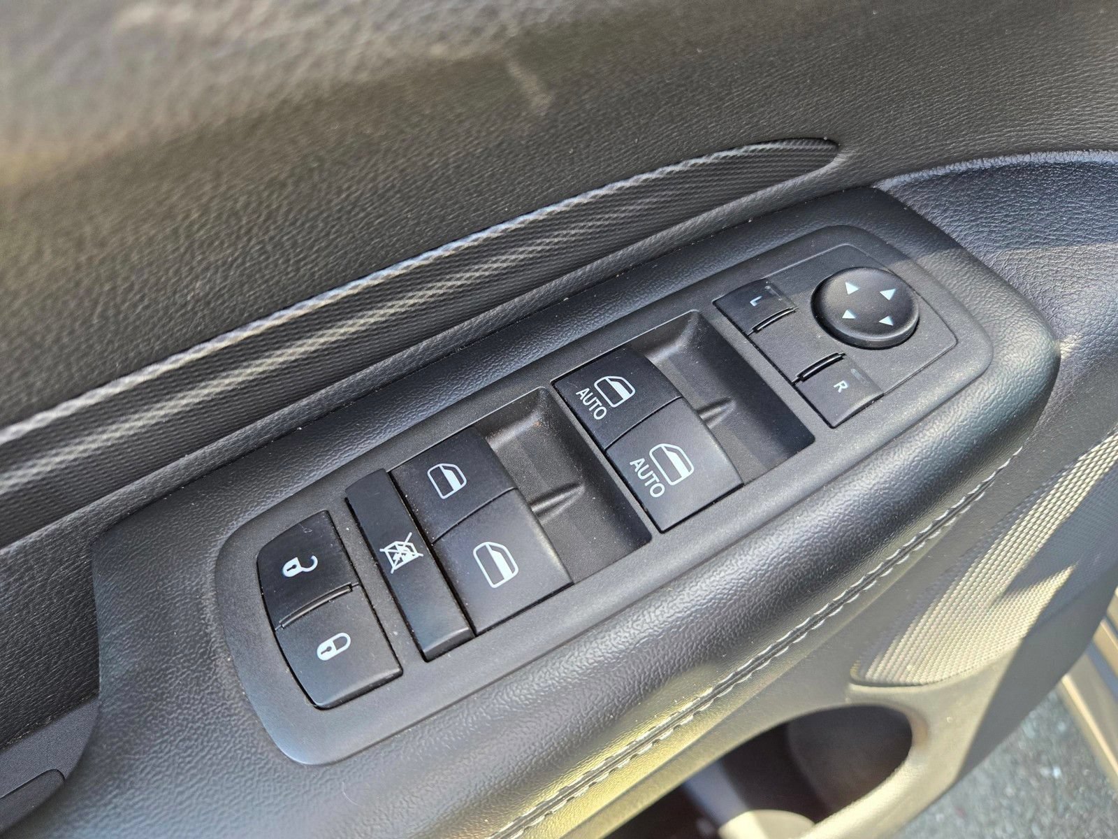 Used 2022 Dodge Durango GT RWD image 15