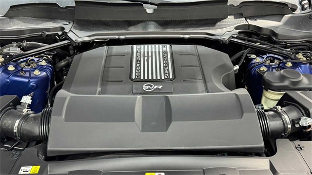 Used 2017 Land Rover Range Rover Sport SVR image 36
