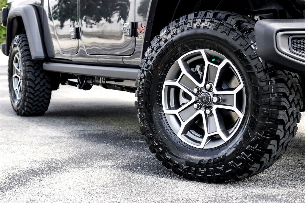 New 2025 Jeep Gladiator Mojave w/ Safety Group image 2