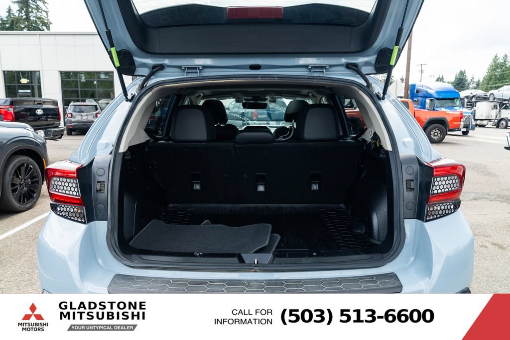 Used 2019 Subaru Crosstrek 2.0i Limited w/ Moonroof Package w/Navigation AWD/4WD image 11