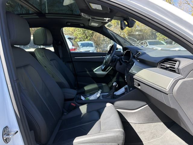 Used 2024 Audi Q3 2.0T Premium image 17