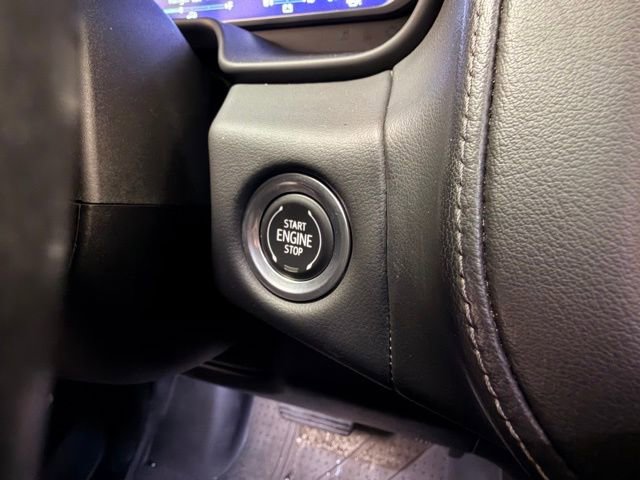 Used 2022 Chevrolet Suburban LT w/ LT Signature Package image 18