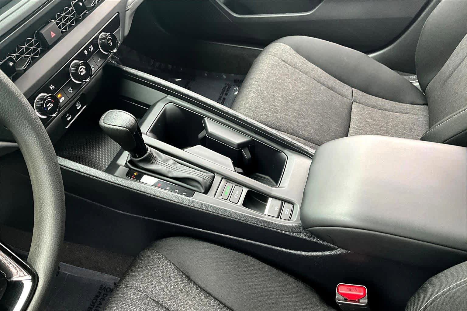 Used 2025 Honda Accord LX image 24