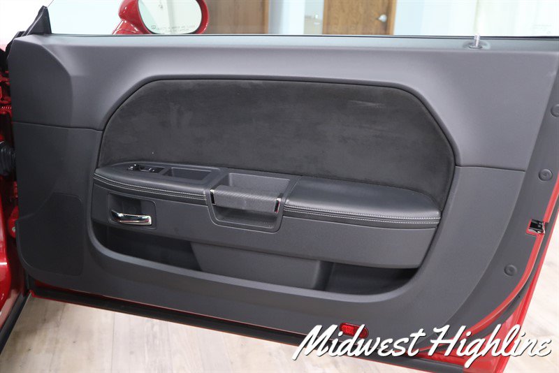 Used 2011 Dodge Challenger SRT8 RWD image 36