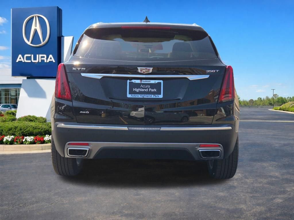 Used 2025 Cadillac XT5 Premium Luxury w/ LPO, Floor Liner Package AWD/4WD image 20