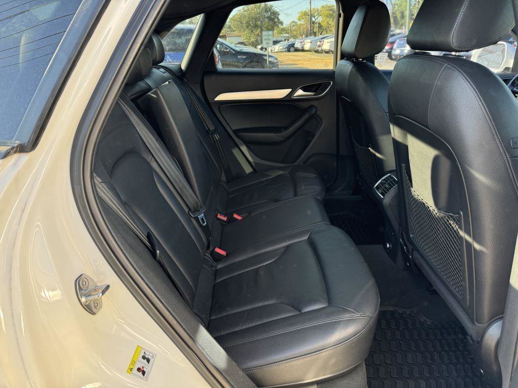 Used 2018 Audi Q3 2.0T Premium image 11