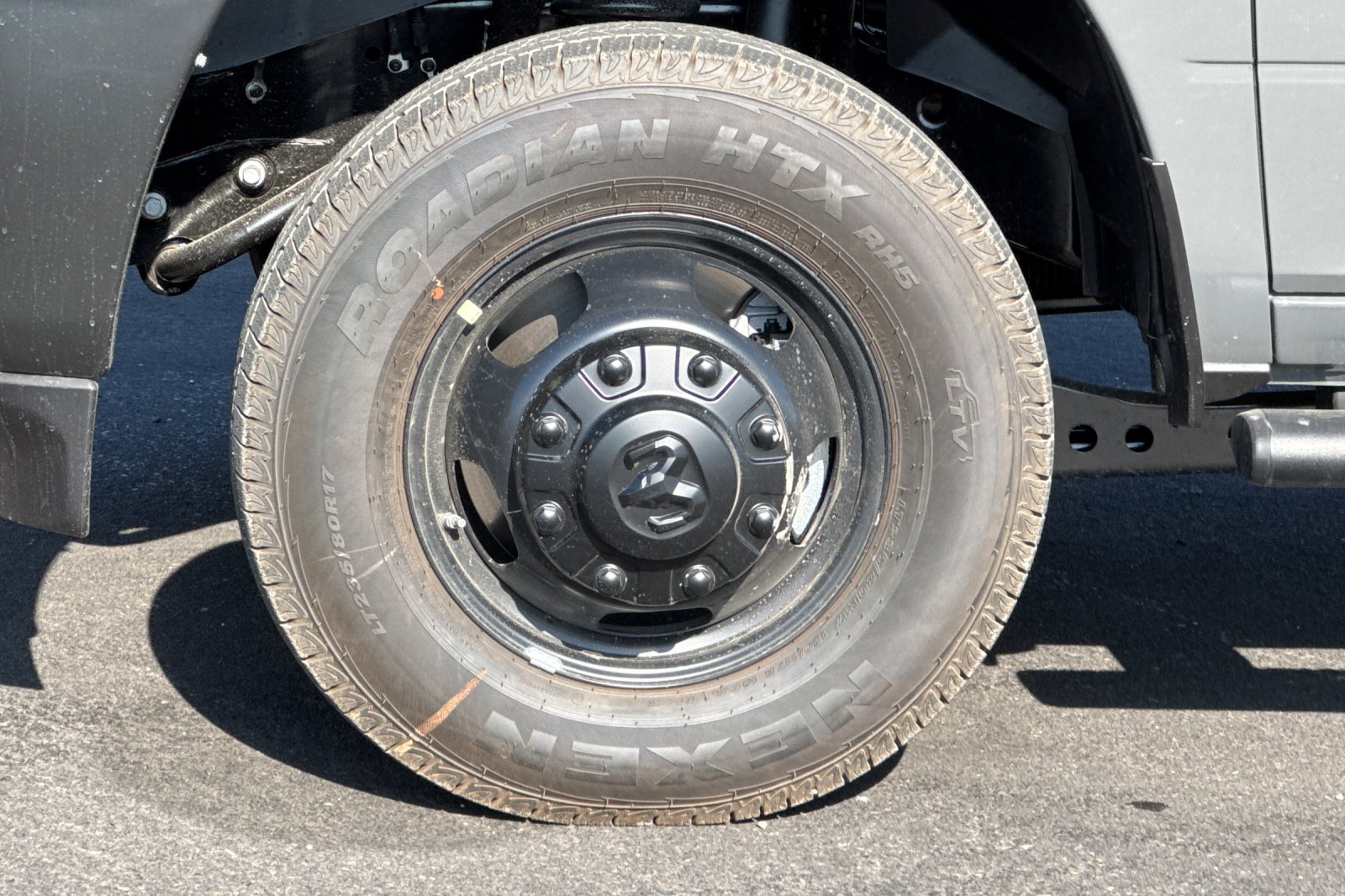 New 2027 RAM 3500 Tradesman AWD/4WD image 24
