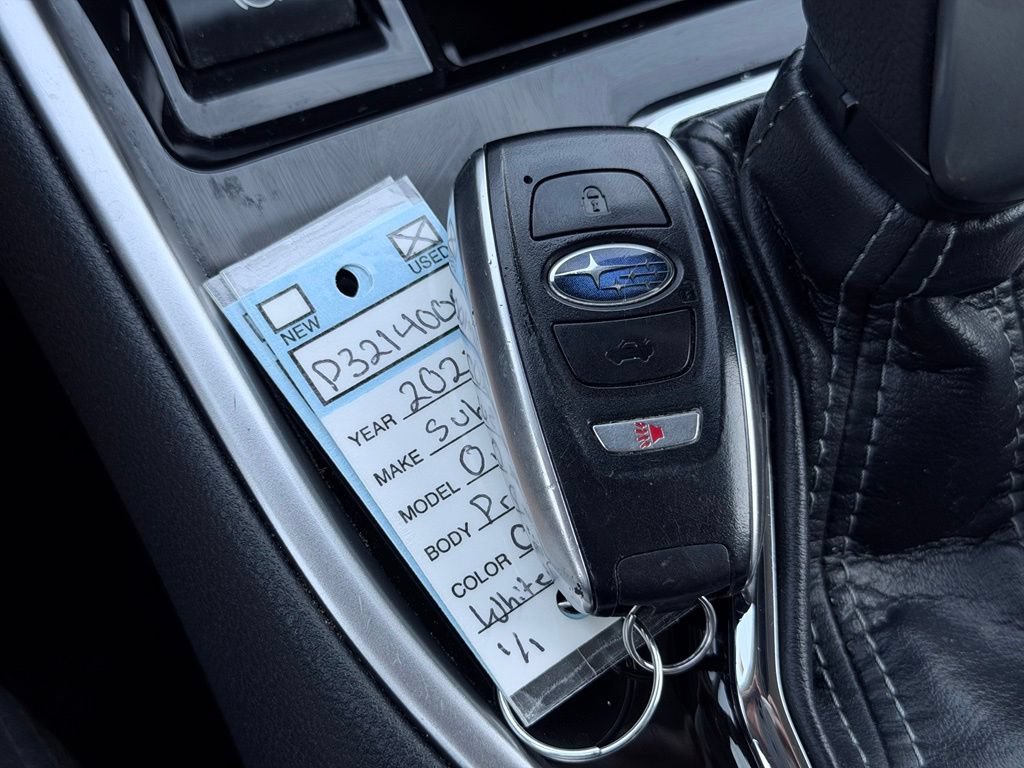 Used 2023 Subaru Outback Premium AWD/4WD image 40