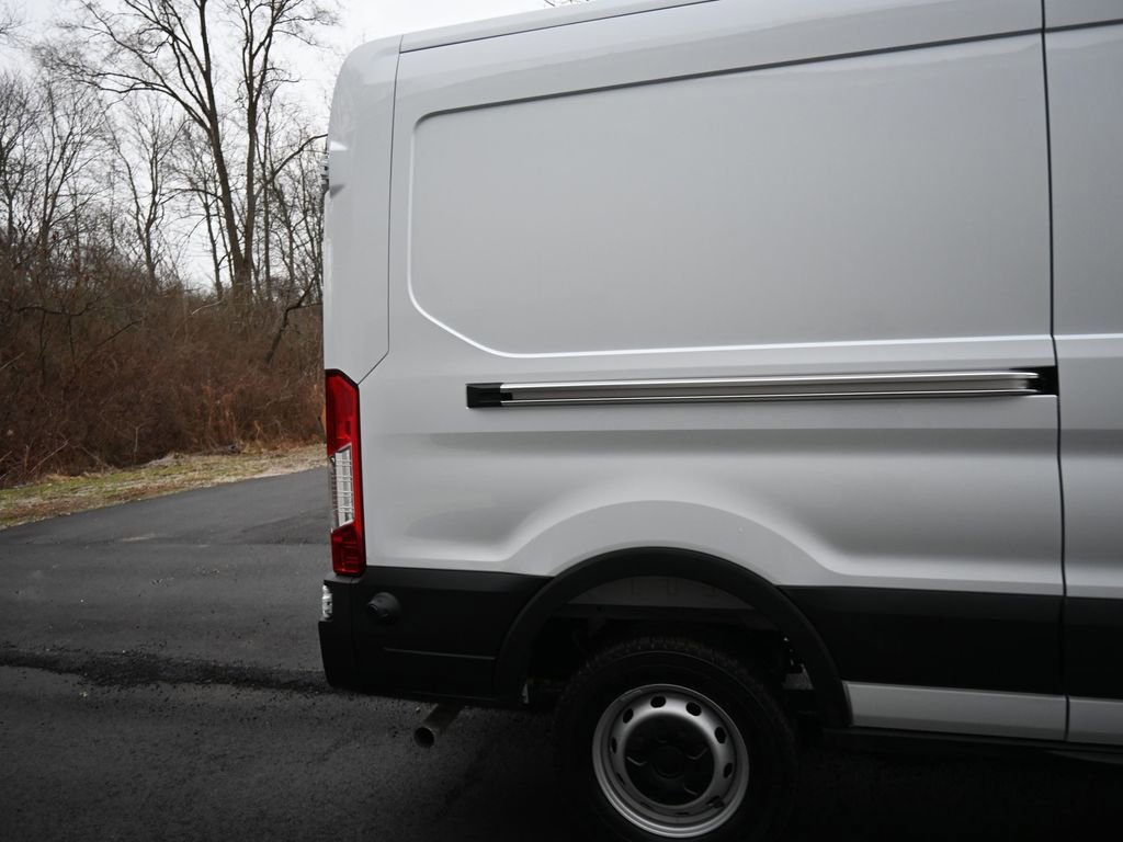 New 2026 Ford Transit 250 148 Medium Roof w/ Load Area Protection Package image 10