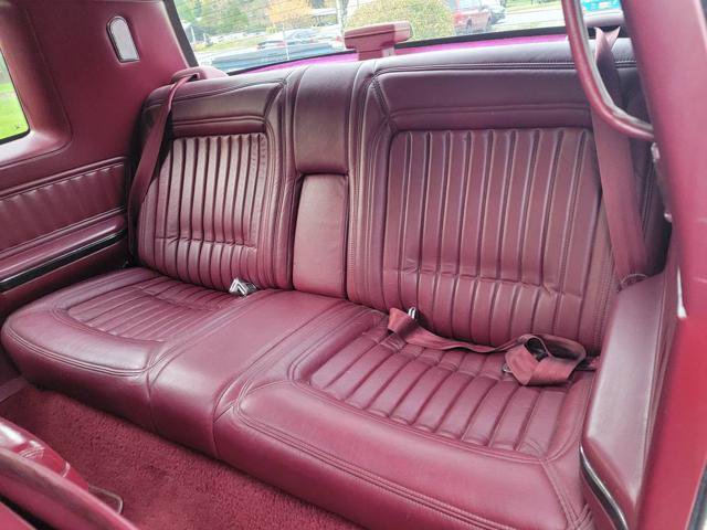 Used 1990 Buick Riviera Coupe image 12