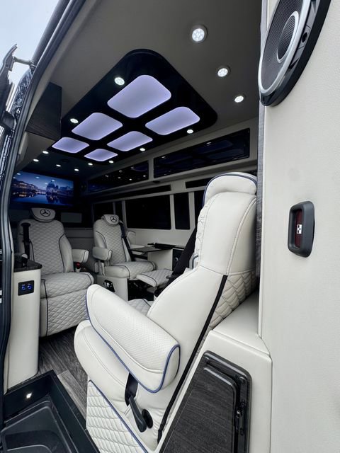 New 2026 Mercedes-Benz Sprinter 3500 image 3