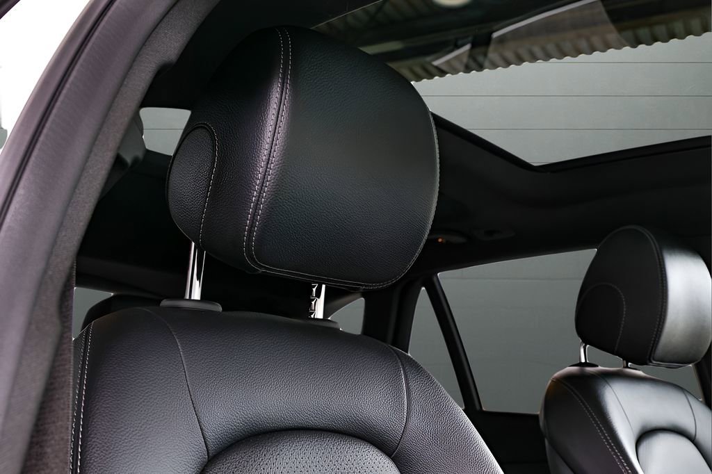 Used 2022 Mercedes-Benz GLC 300 4MATIC image 74